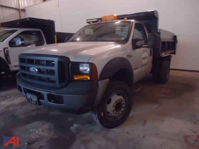 Image of Ford F-550 equipment image 1