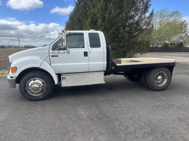 Image of Ford F-650 equipment image 1