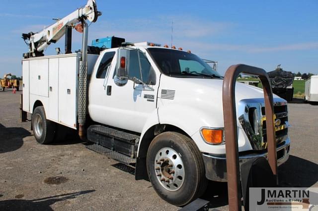Image of Ford F-650 equipment image 1
