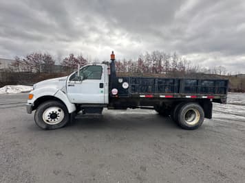 Main image Ford F-750