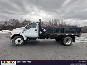 2007 Ford F-750 Image