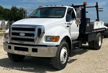 Main image Ford F-750
