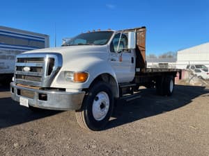 2007 Ford F-750 Image