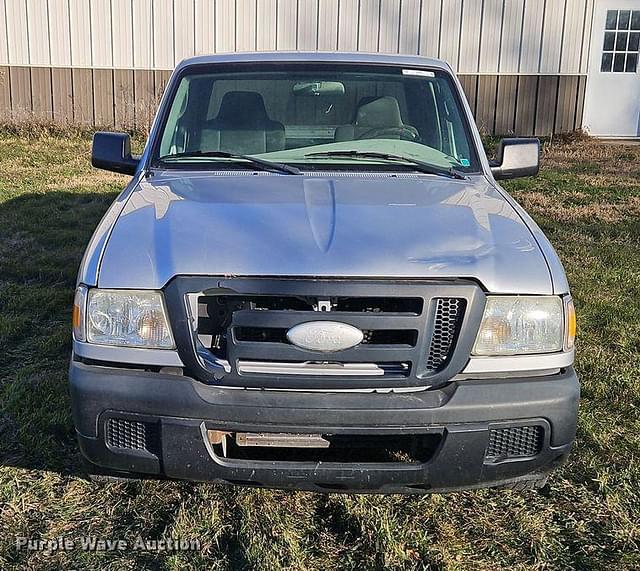 Image of Ford Ranger XLT equipment image 1