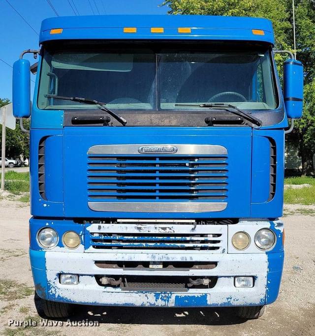 Image of Freightliner Argosy equipment image 1