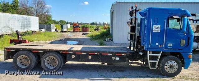 Image of Freightliner Argosy equipment image 3