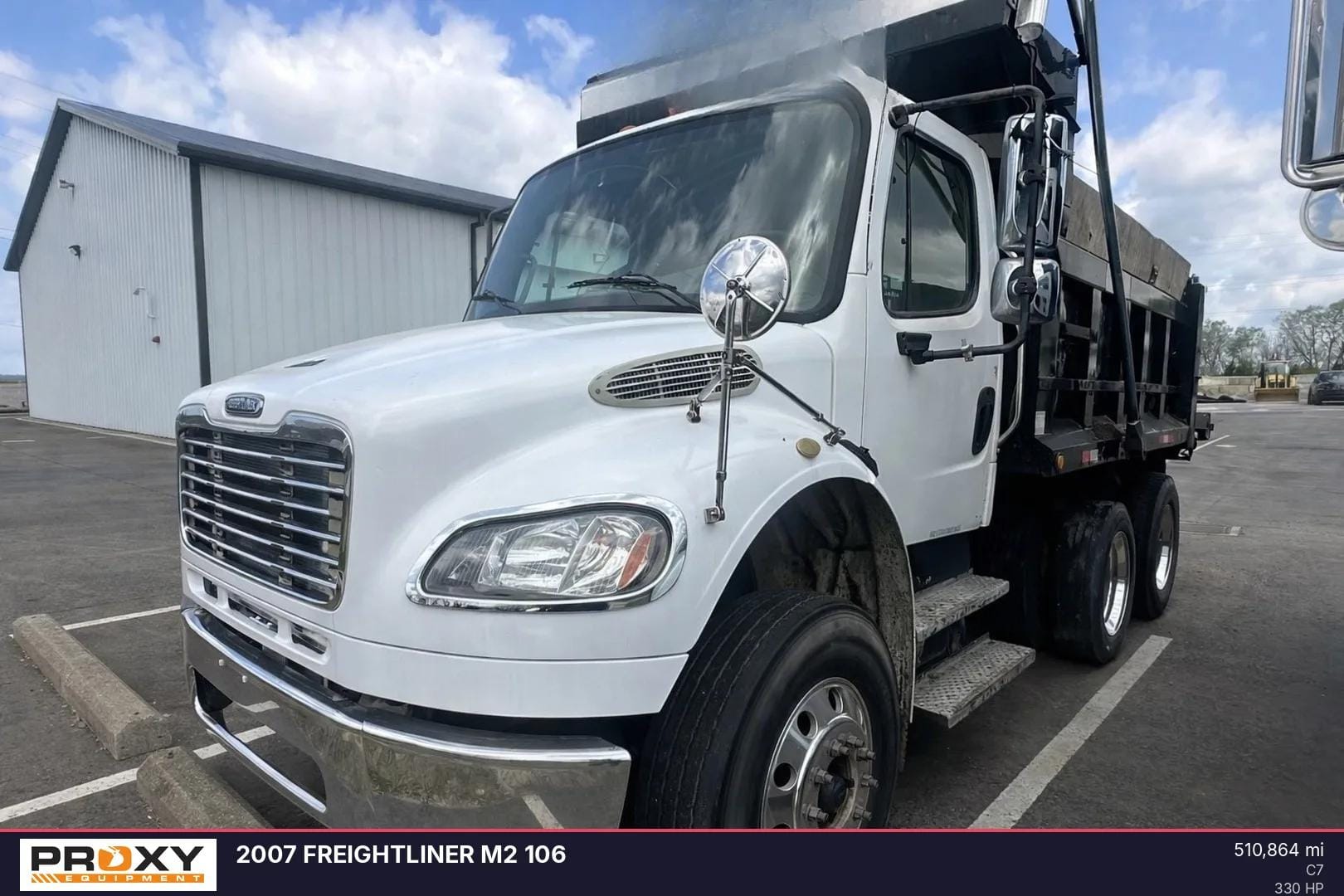 2007 Freightliner Business Class M2 106 Equipment Image0