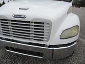 Thumbnail image Freightliner Business Class M2 106 11