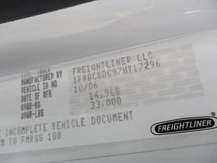 Main image Freightliner Business Class M2 106 74