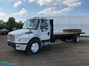 Main image Freightliner Business Class M2