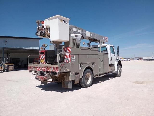 Image of Freightliner Business Class M2 equipment image 4