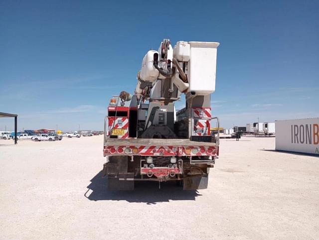 Image of Freightliner Business Class M2 equipment image 3