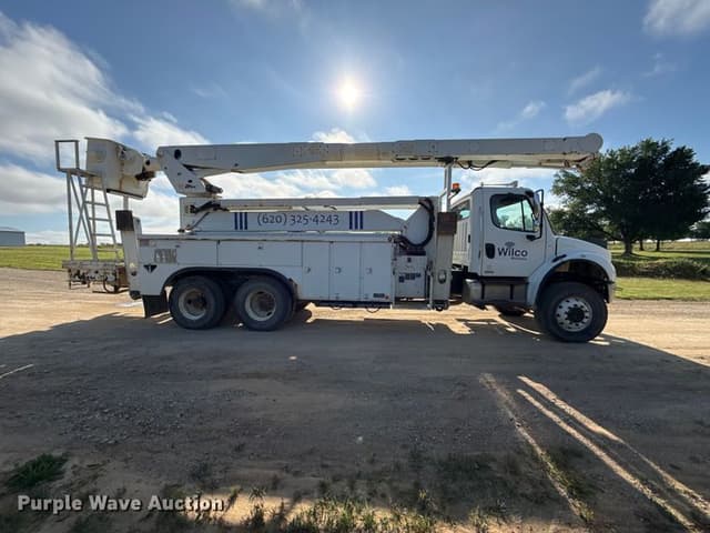 Image of Freightliner Business Class M2 equipment image 3