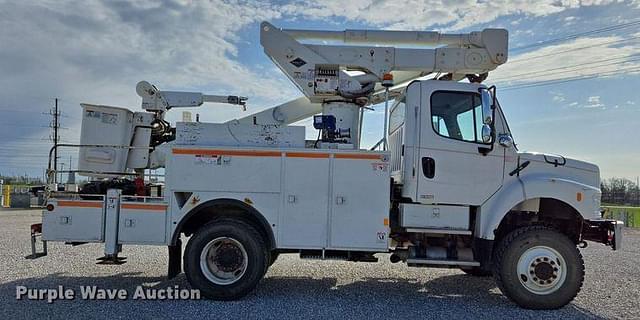 Image of Freightliner Business Class M2 equipment image 3