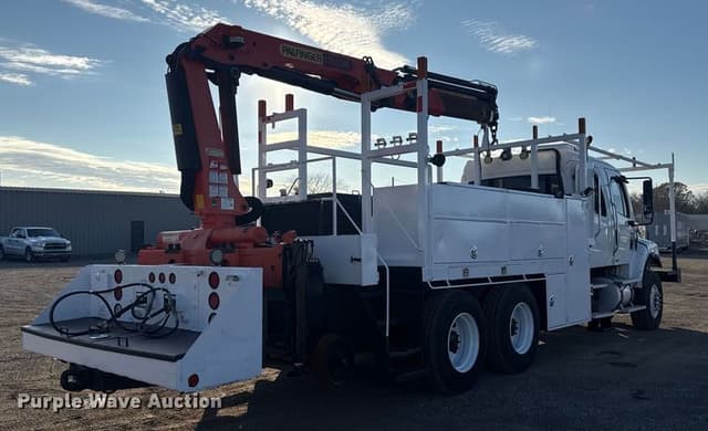 Image of Freightliner Business Class M2 equipment image 4