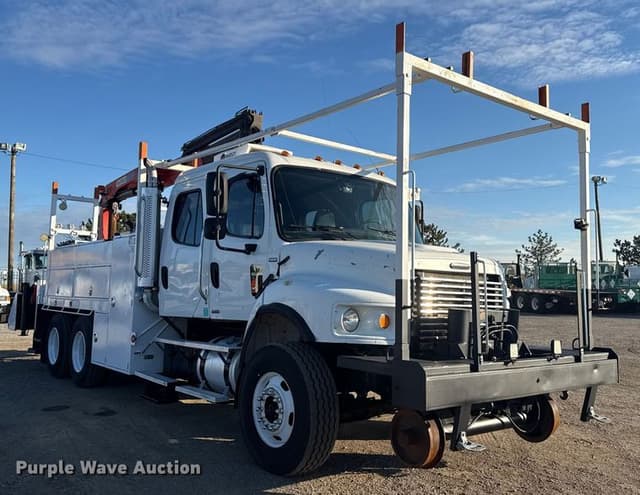 Image of Freightliner Business Class M2 equipment image 2