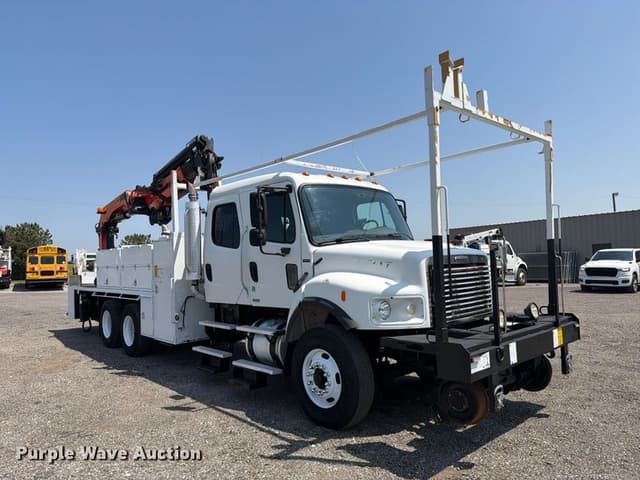 Image of Freightliner Business Class M2 equipment image 2