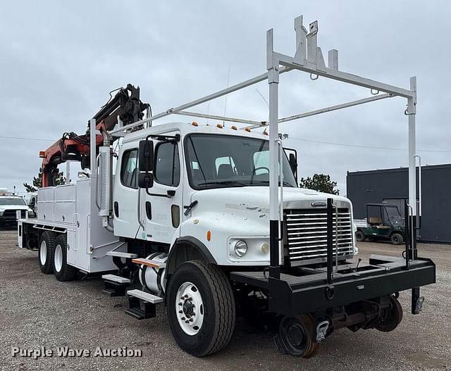 Image of Freightliner Business Class M2 equipment image 2