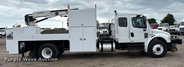 Image of Freightliner Business Class M2 equipment image 3