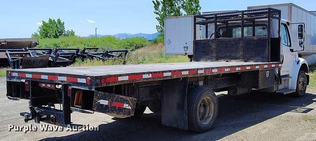 Image of Freightliner Business Class M2 equipment image 4