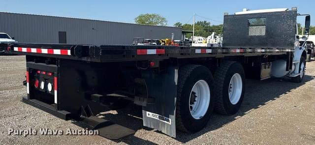 Image of Freightliner Business Class M2 equipment image 4