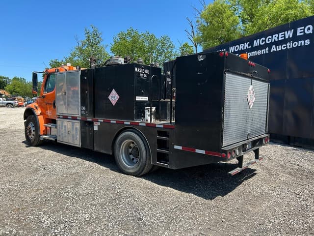 Image of Freightliner M2 equipment image 1