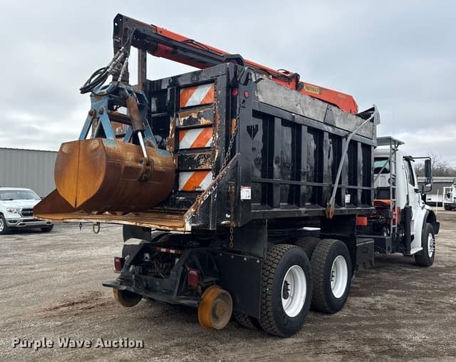 Image of Freightliner Business Class M2 equipment image 4