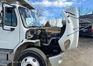 Thumbnail image Freightliner Business Class M2 110
