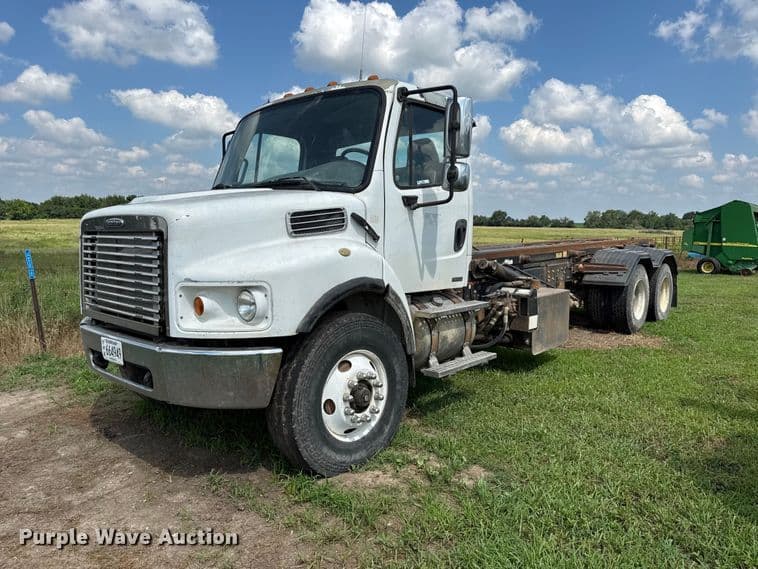 Image of Freightliner Business Class M2 Primary image