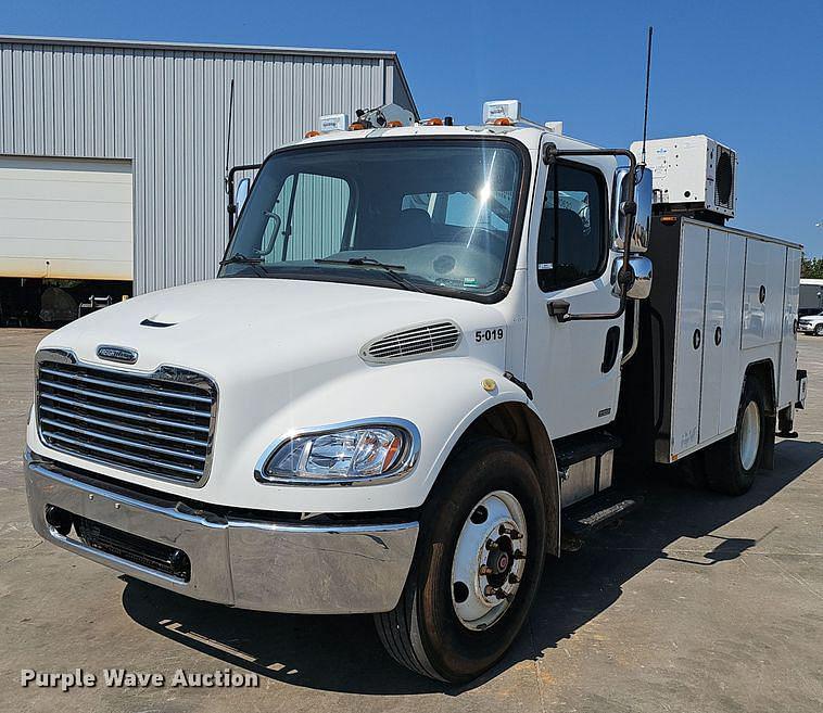 Image of Freightliner Business Class M2 Primary image