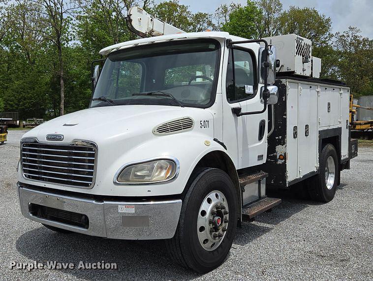 Image of Freightliner Business Class M2 Primary image