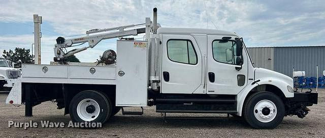 Image of Freightliner Business Class M2 equipment image 3