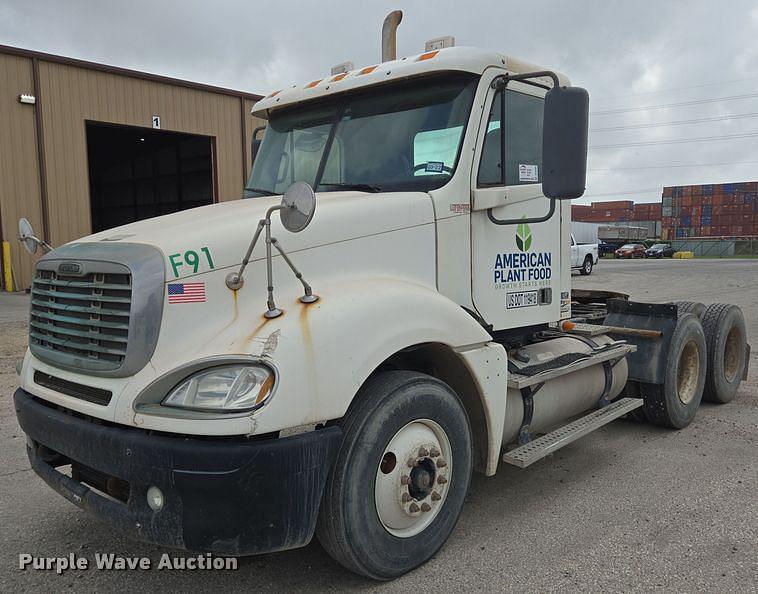 Image of Freightliner CL120 Primary image