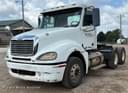2007 Freightliner Columbia Image