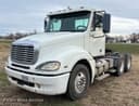 2007 Freightliner Columbia Image