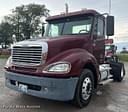 2007 Freightliner Columbia Image