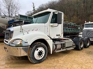 2007 Freightliner Columbia Equipment Image0