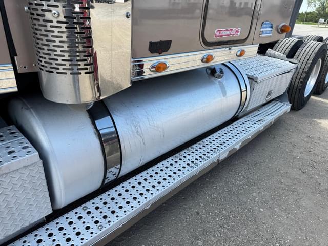 Image of Freightliner Coronado equipment image 3