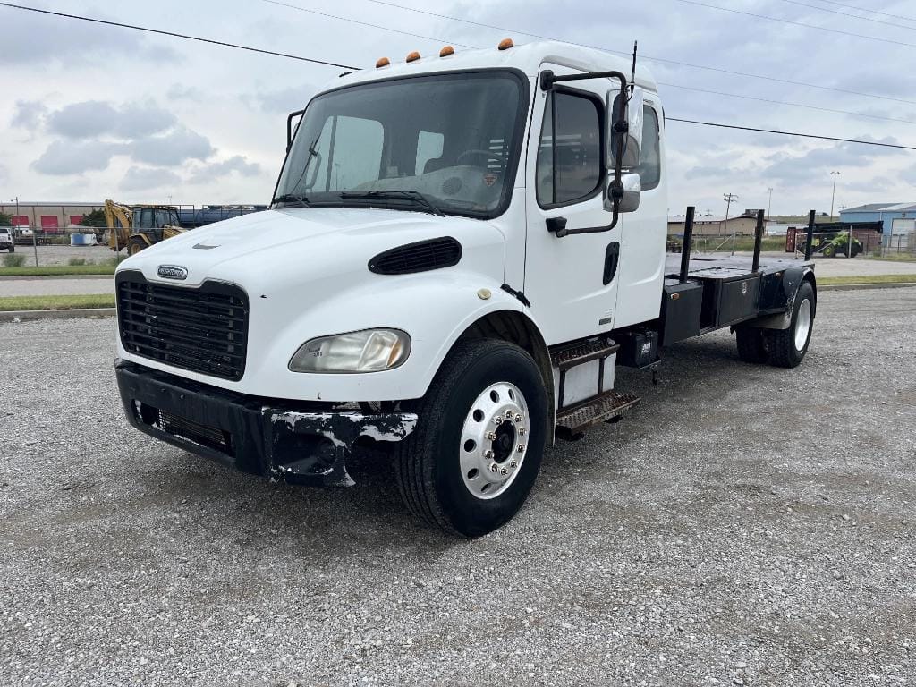 Main image Freightliner M2