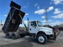 2007 Freightliner Business Class M2 Image