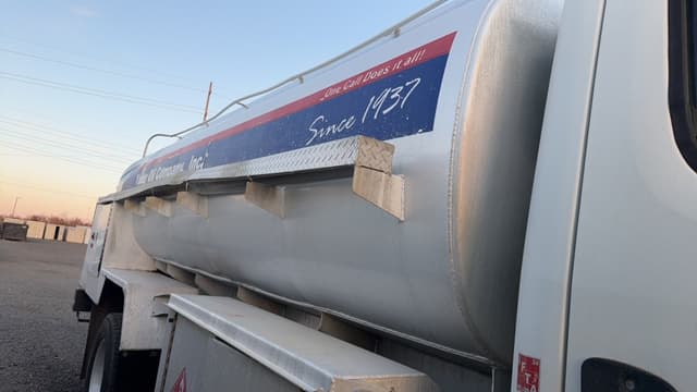 Image of Freightliner M2 equipment image 4