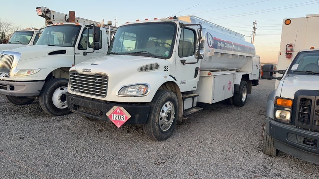 Image of Freightliner M2 Primary image