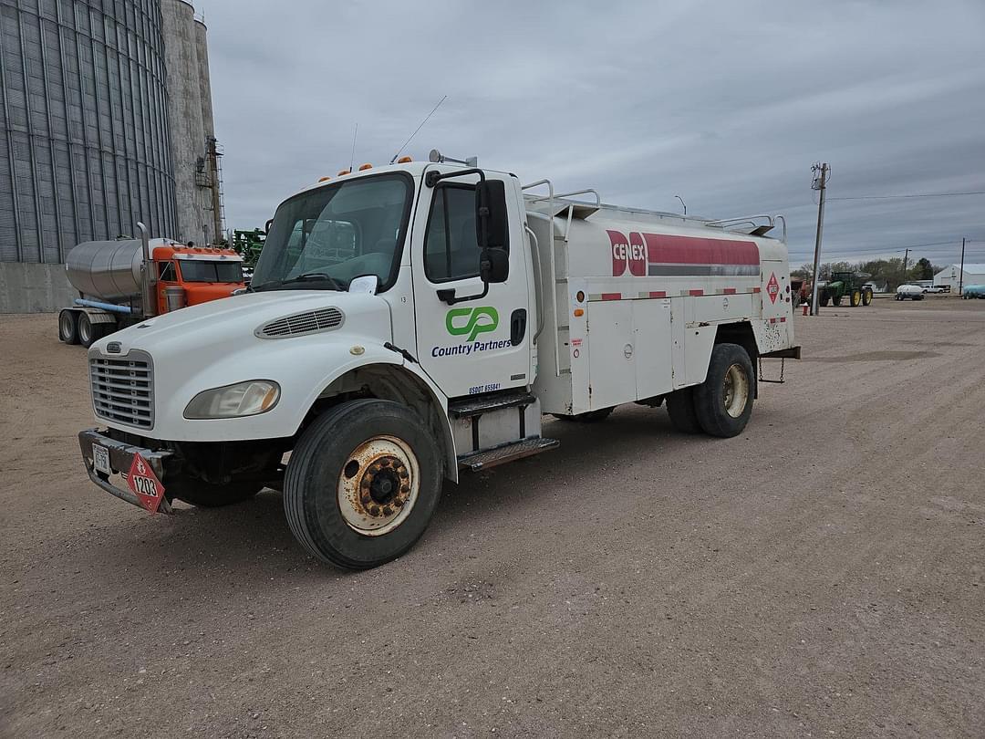 Image of Freightliner M2 Primary image