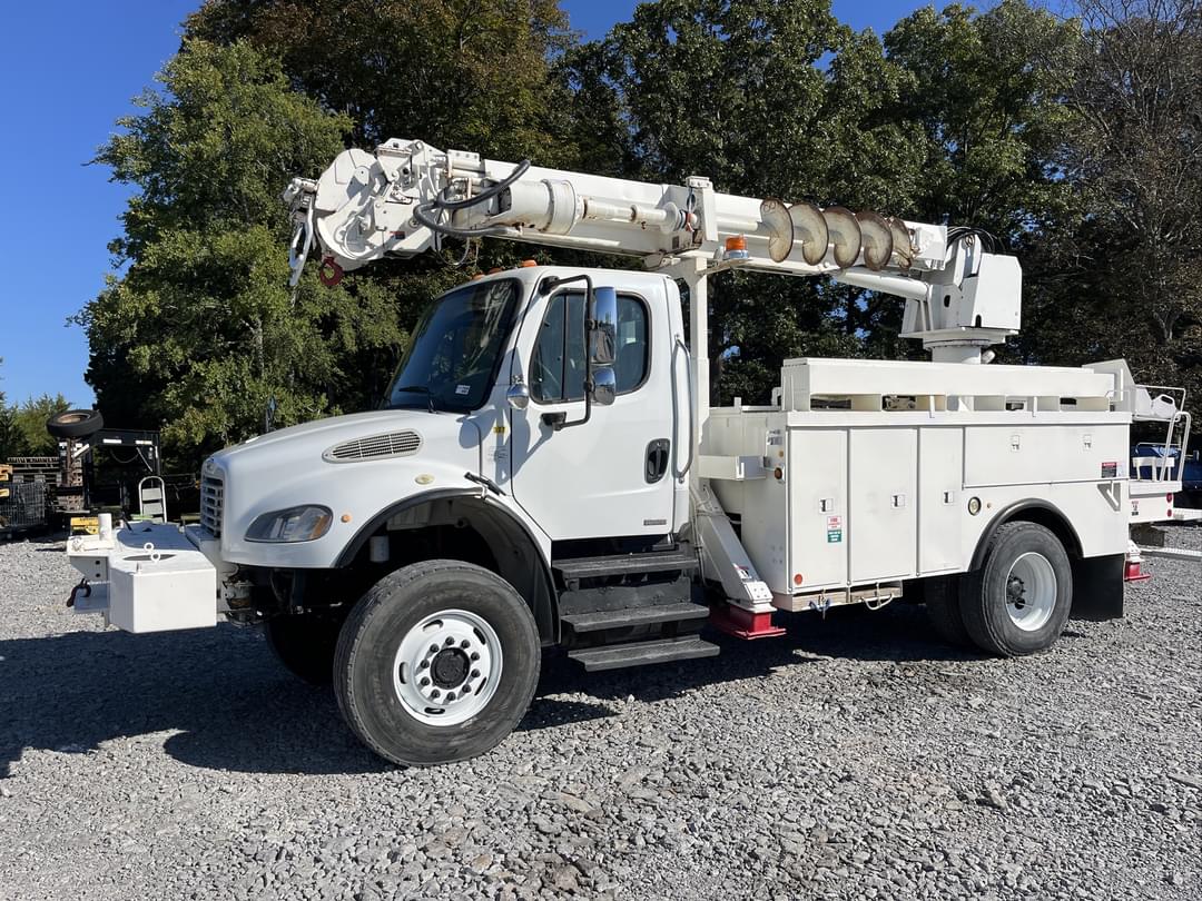 Image of Freightliner M2 Primary image
