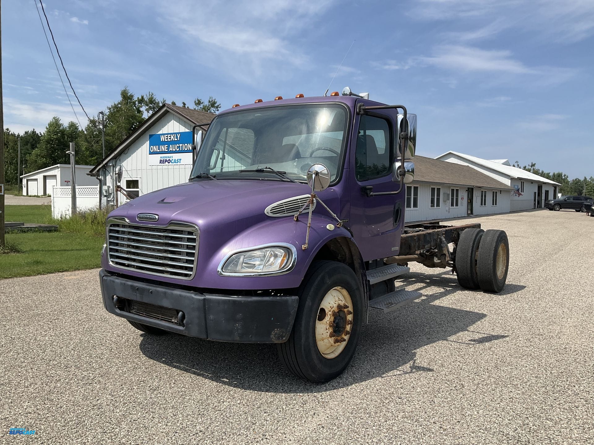 2007 Freightliner M2 Equipment Image0