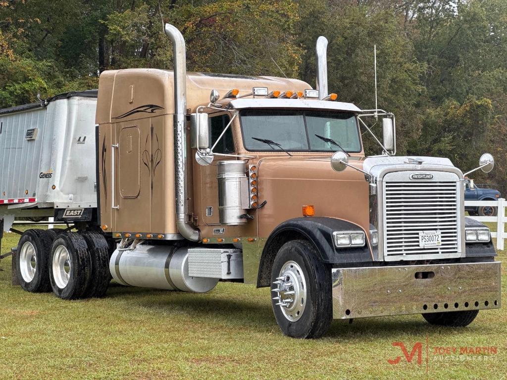 Image of Freightliner Classic XL Primary image