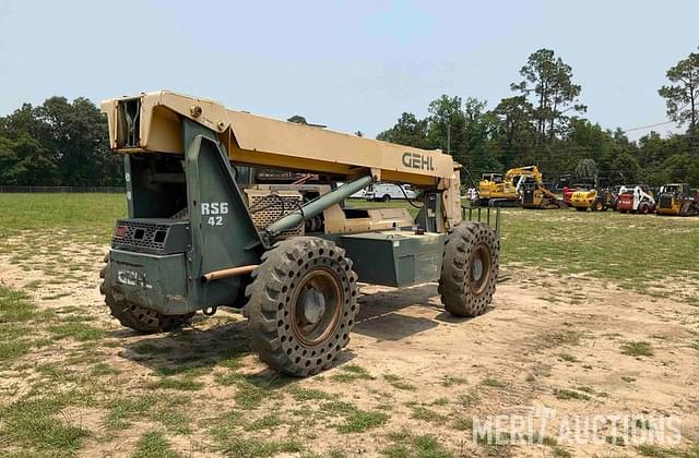 Image of Gehl RS6-42 equipment image 4