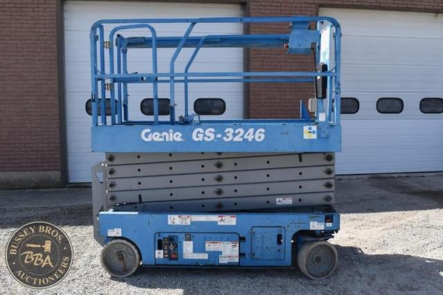 Image of Genie GS3246 equipment image 1