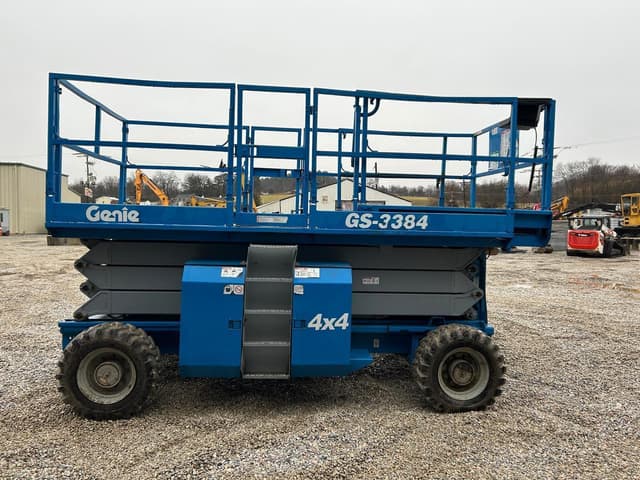 Image of Genie GS-3384 equipment image 4