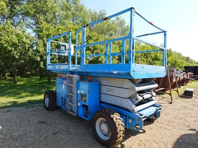 Image of Genie GS-3384 equipment image 1